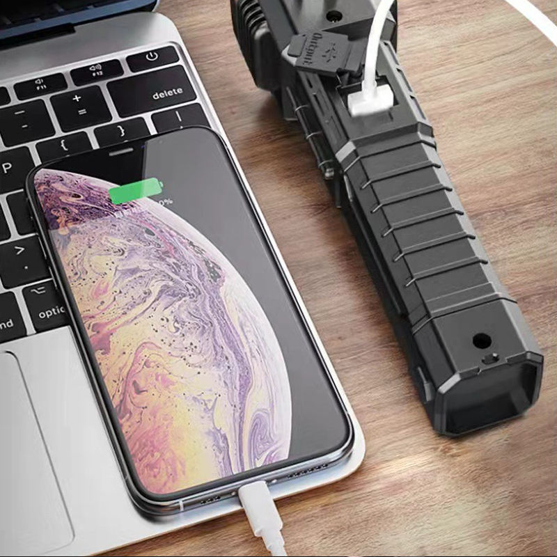 Power bank zoomable Custom Working Light Torch Car Emergency Hammer Led lantern Torch light Flashlights
